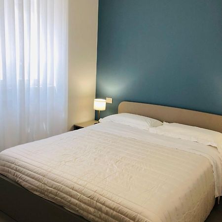 Urban Suite Бари Экстерьер фото